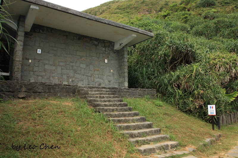 整条步道上唯一的厕所,想上厕所赶快去.