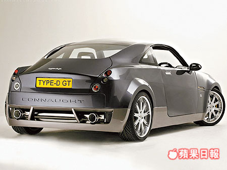 Type-D GT為2+2人座設計,原廠標榜適合全天候使用,其搭載自創的2.0升V10引擎,你沒看錯,加上機械增壓後,馬力可達300匹。